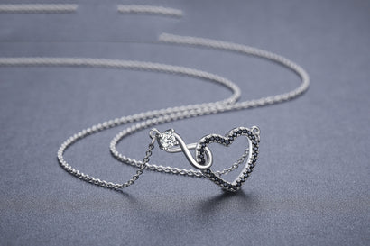 Creative Hollow Heart-shaped Zircon Necklace